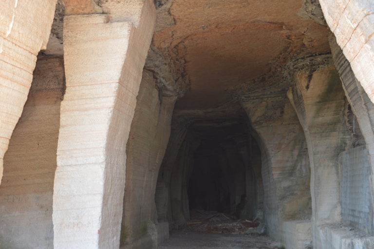 Valpolicella - Prun stone cave